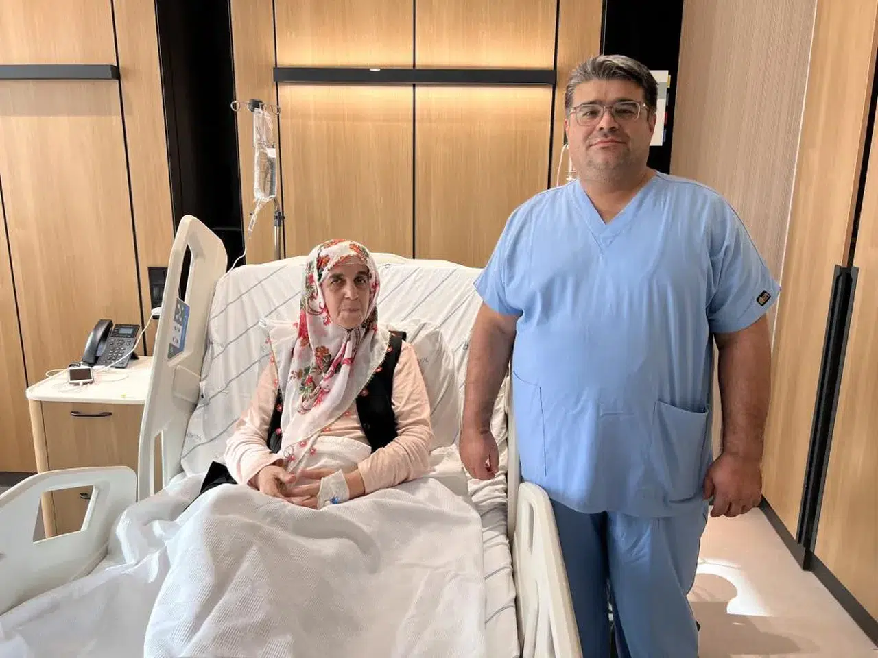 Görmemesine Neden Olan Kistik Lezyon, 3 mm İğneyle Boşaltıldı