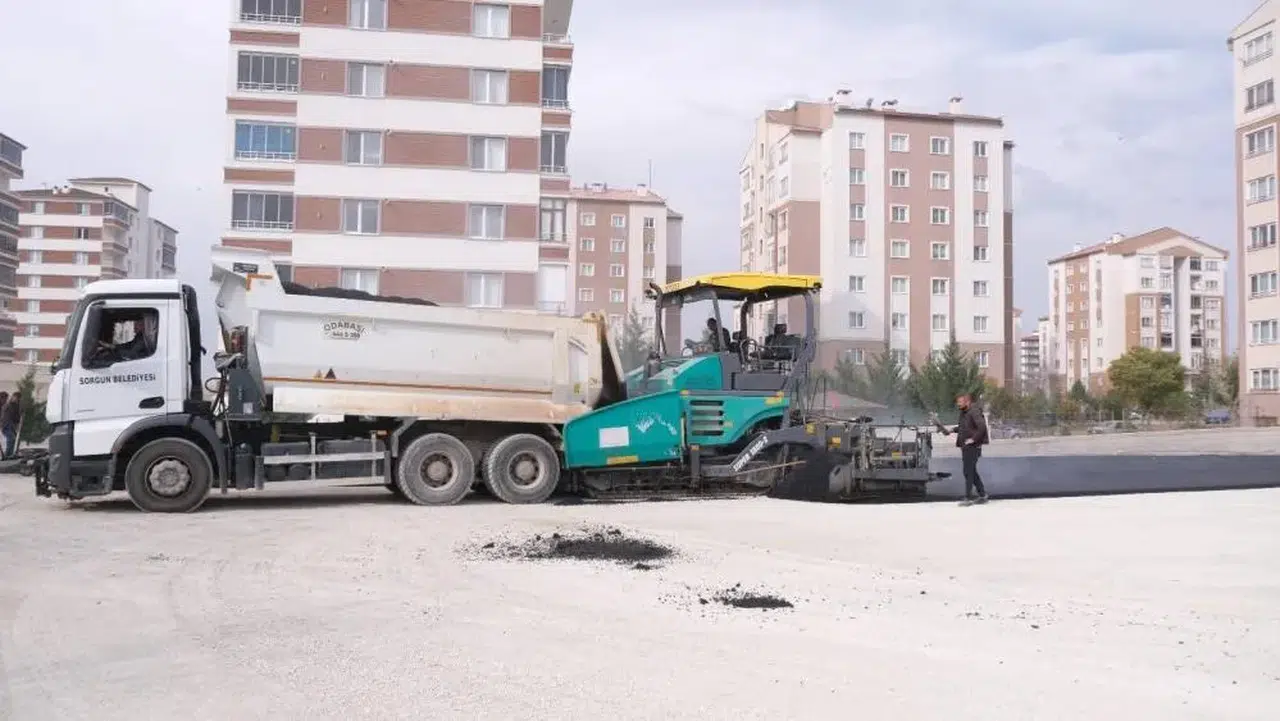 Gençlerin Yüzünü Güldürecek Dev Spor Tesisi Hızla Yükseliyor