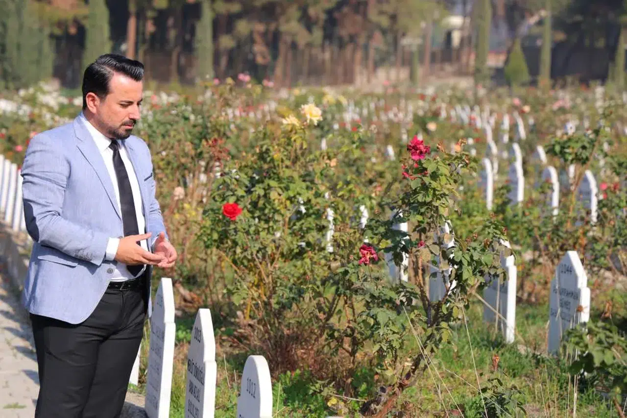 Öğretmenler Gününde Derinleşen Acı! Depremde 92 Öğrencisini Kaybetti!