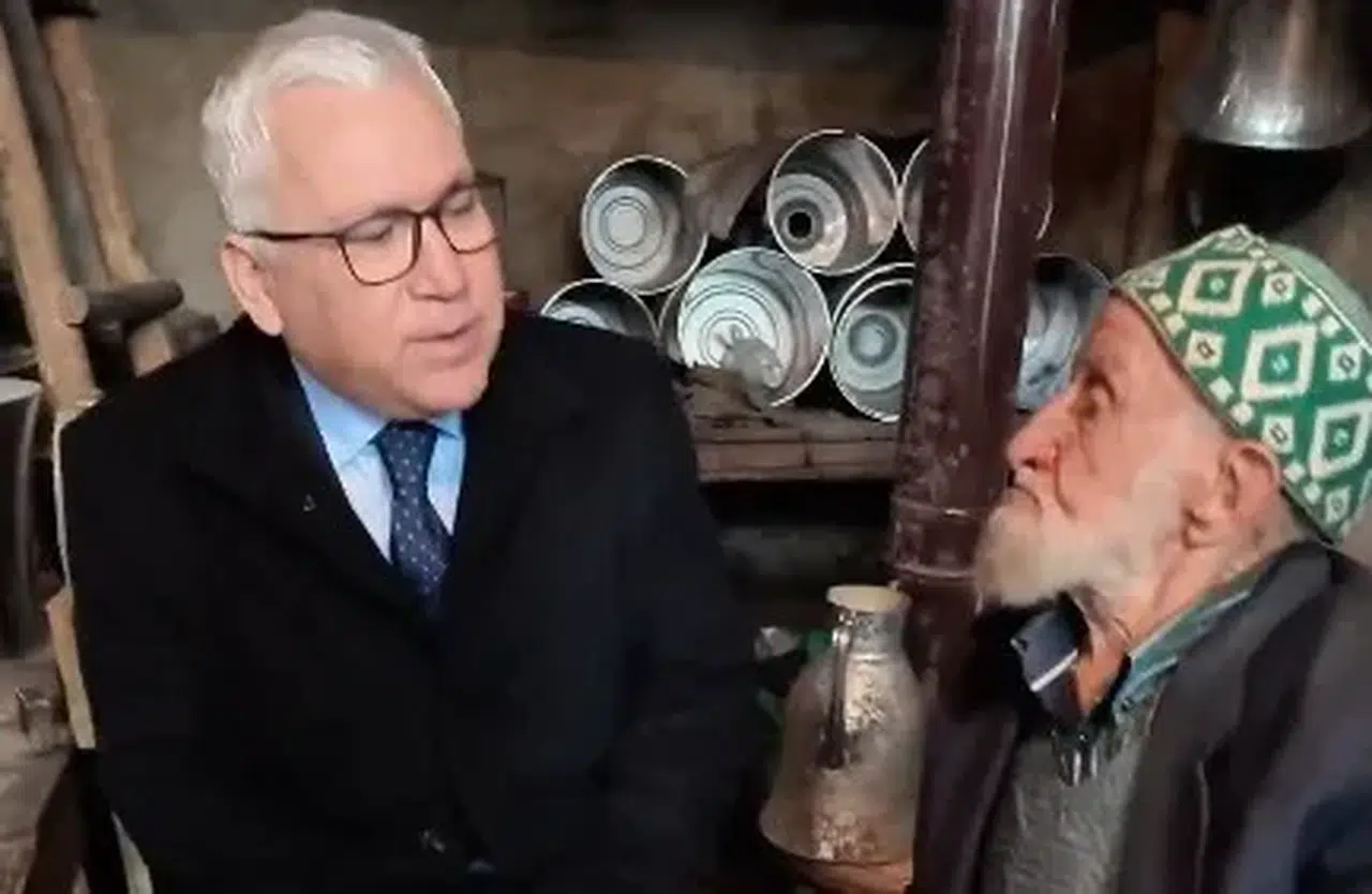 Sivas Valisi'nden Divriği'nin en sıcak insanına ziyaret