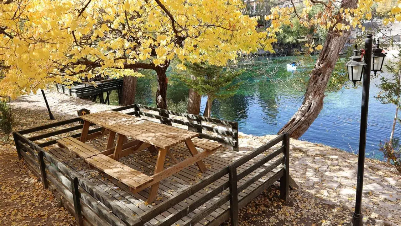 Sivas’ın sessiz cenneti bu mevsimde görenleri hayran bırakıyor