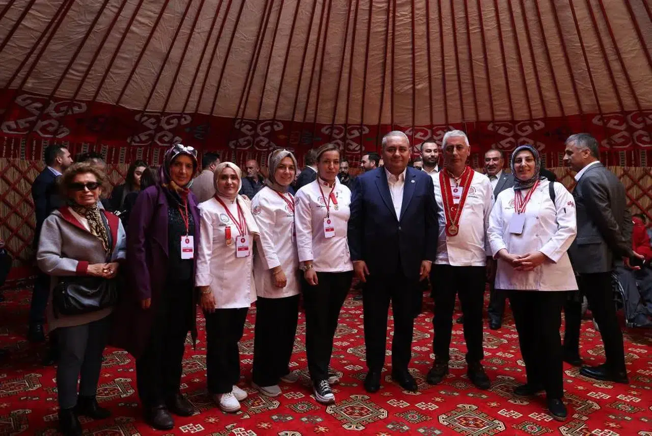 Sivas'tan Kars'a, hıngelden kavuta dayanışma: Keçiören’de birlik sofrası