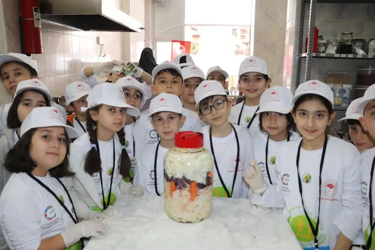 Sivas’ta farklı bir kamp hikayesi: Tarhana ve turşu kokulu eğitim