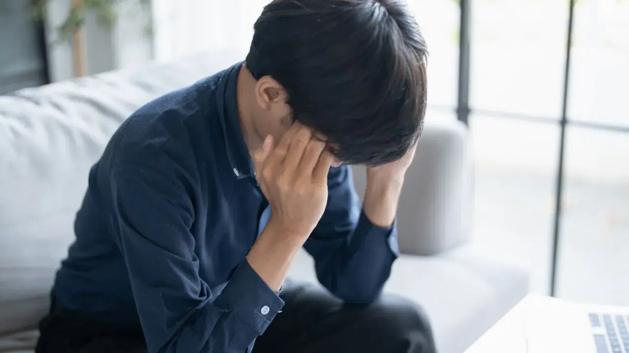 Uzmanı Açıkladı! O Ağrılar 3 Aydan Uzun Sürüyorsa Dikkat!