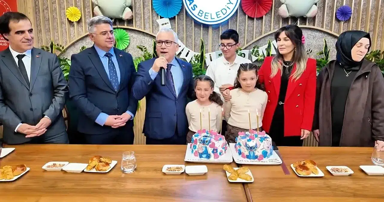 Vali Şimşek’ten Şehit Emanetlerine duygulandıran kutlama