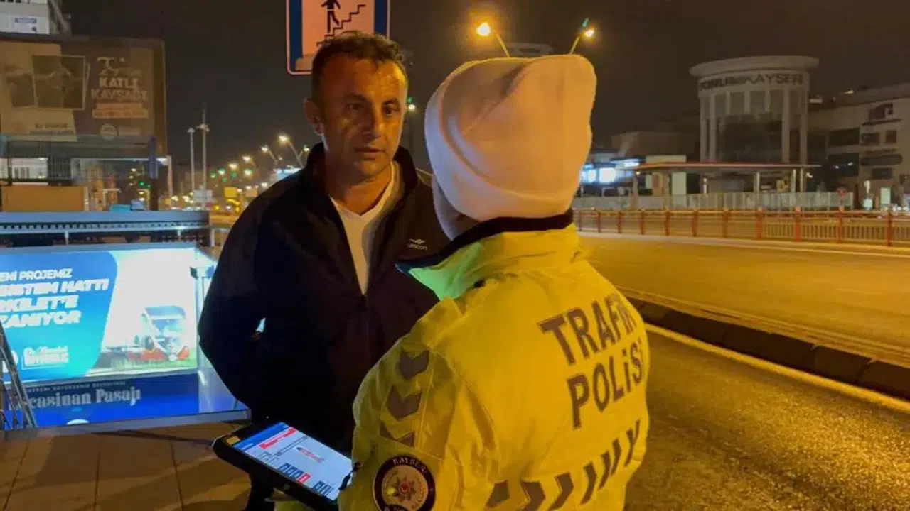 Kayseri'de Fıkra Gibi Olay! Polis Bile Gözlerine İnanamadı!