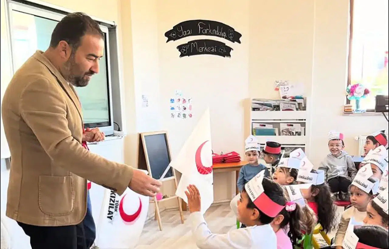 Zara’da kalpleri ısıtan hafta: Minik eller, büyük duyarlılık