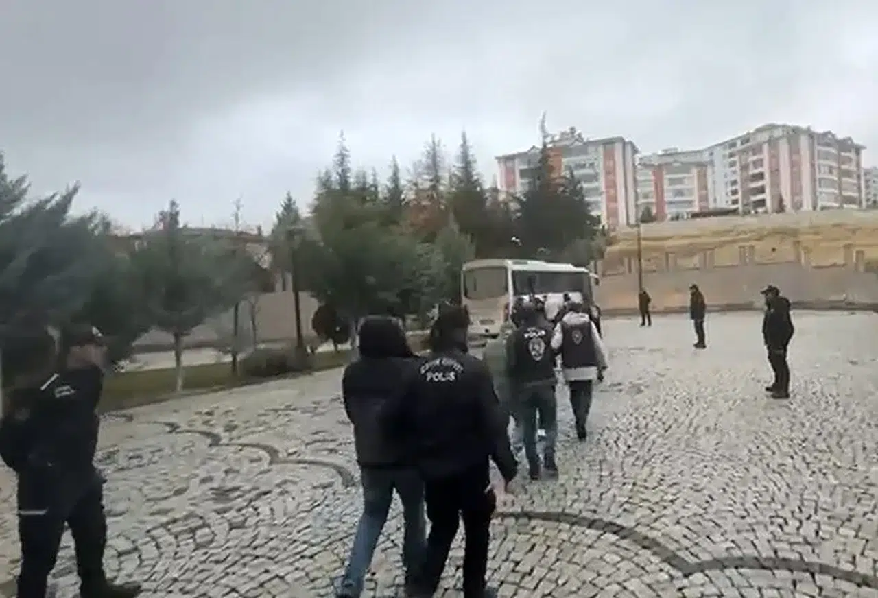 Sivas da dahil 4 İlde Ağ Çökertildi: Milyonlarca Liralık Para Trafiği Ortaya Çıktı