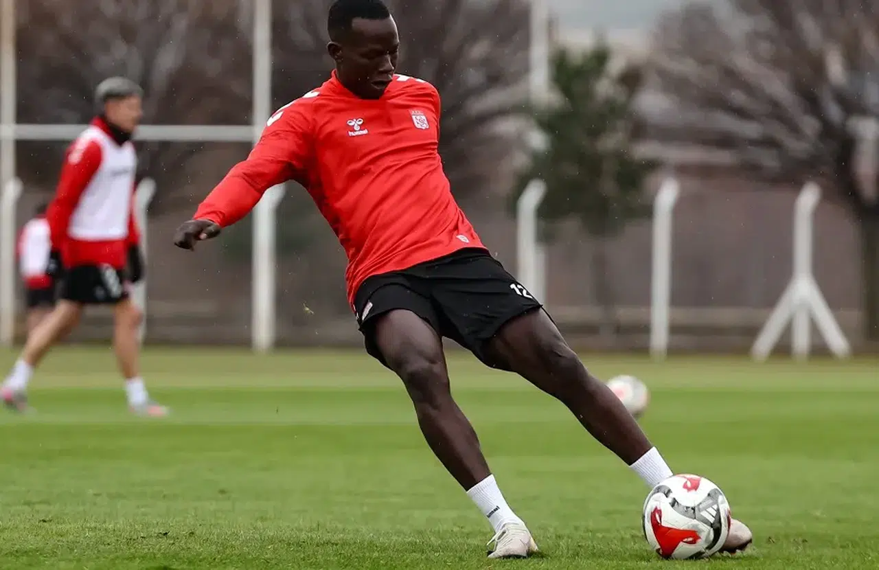 Sivasspor’da kritik final serisi hazırlıkları sürüyor