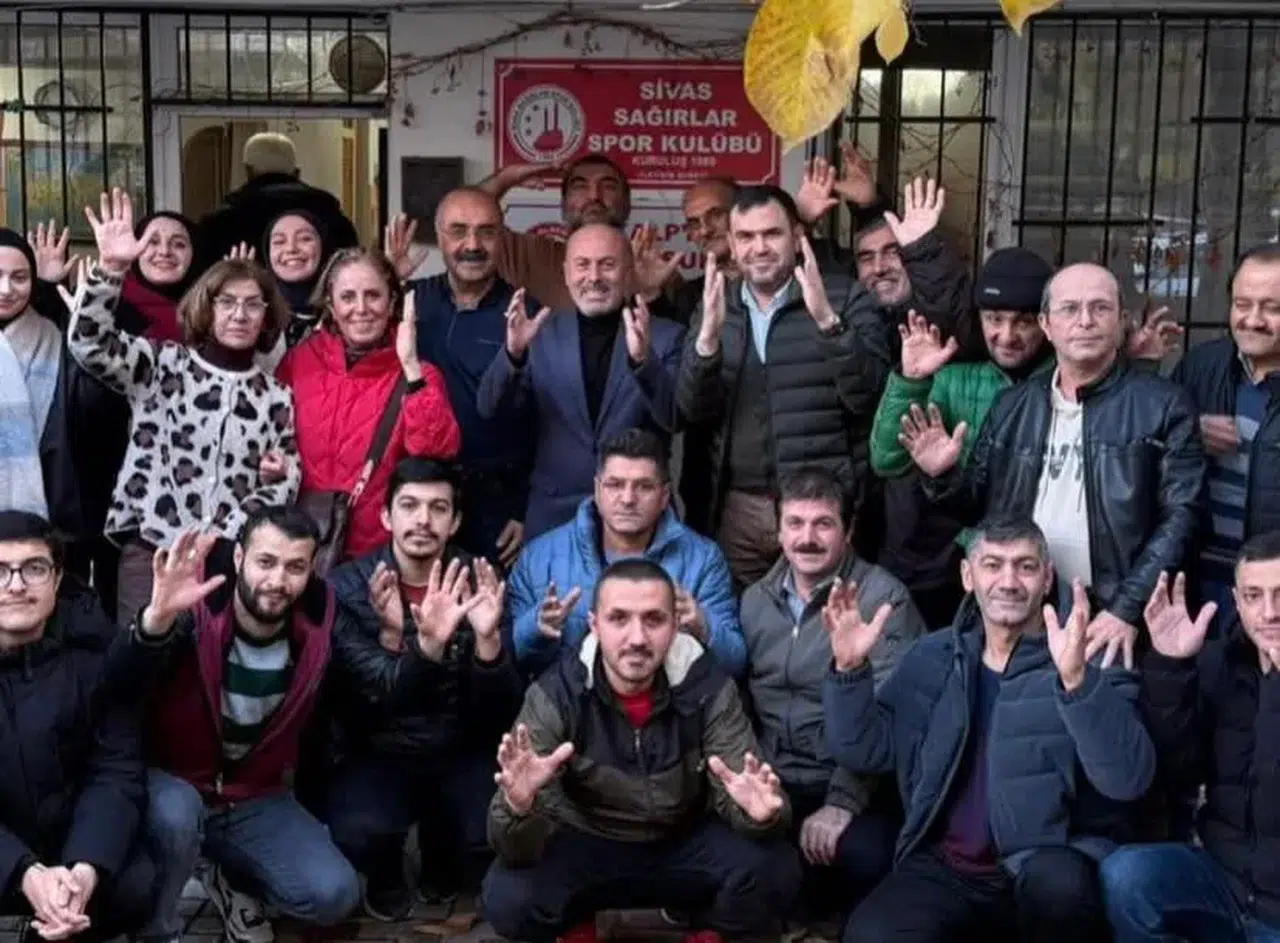 Sivas'ta Üniversite'de işitme engelliler için kritik bilgi