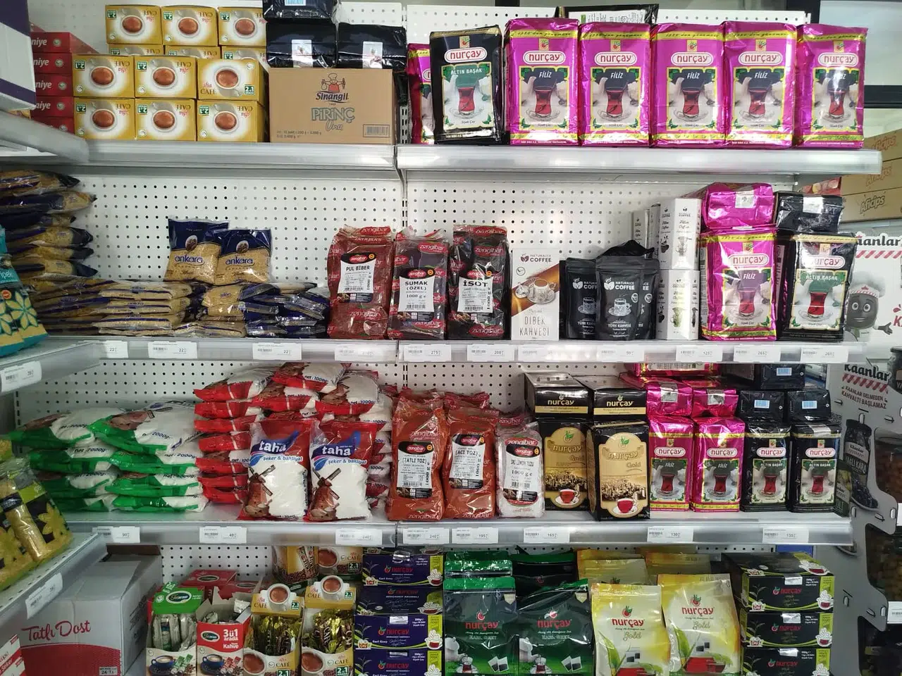 Sivas'ta Soğuk Hava Dalgası Market Raflarını Vurdu