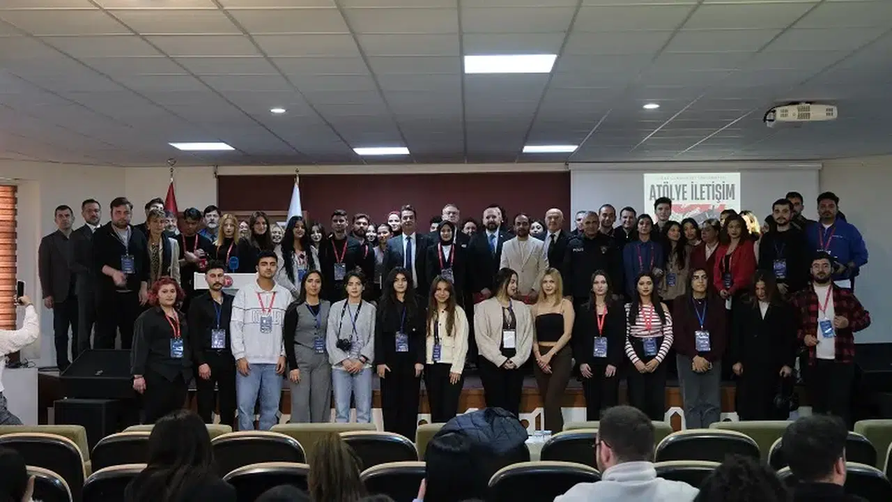 Sivas Cumhuriyet Üniversitesi'nde Atölye İletişim açıldı