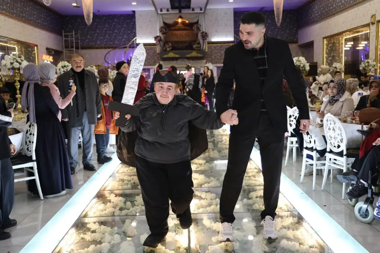 Engel Tanımayan Yetenekler Sivas'ta Sahne Aldı!