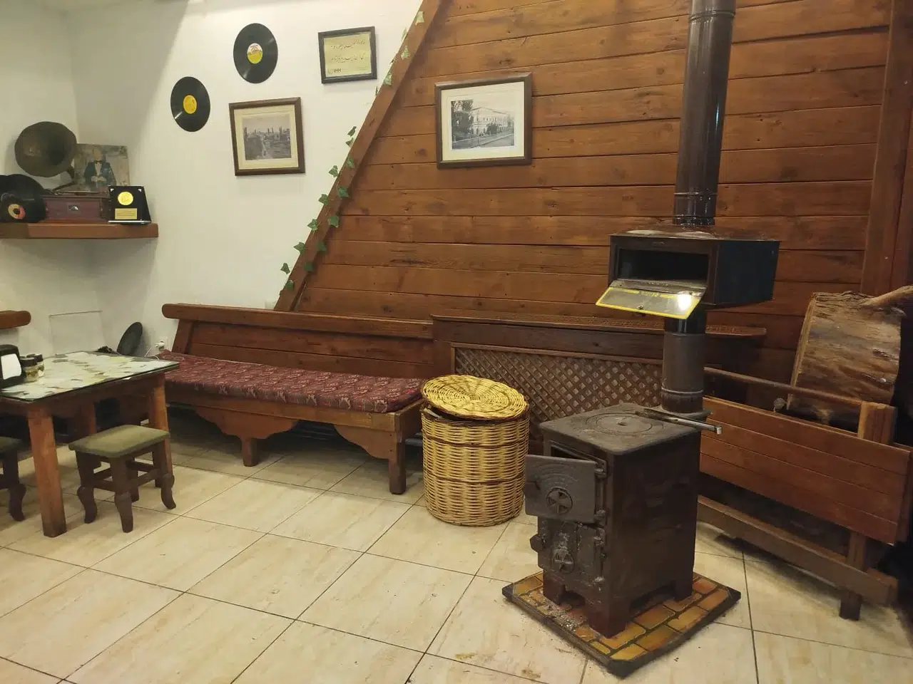 Geçmiş Sivas sokaklarında! Retro mekanlar çoğalıyor!