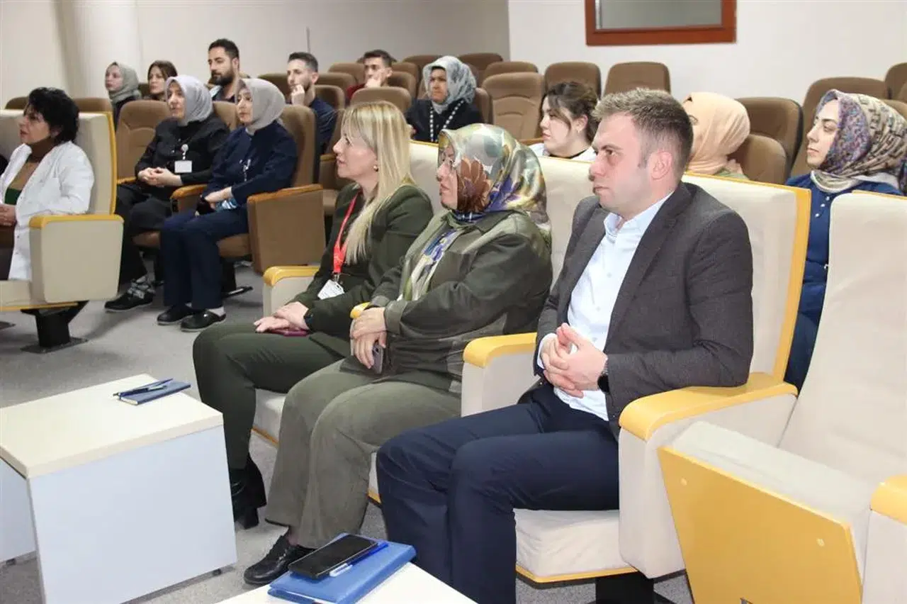 Sivas Devlet Hastanesi’nde Kalite Standartları için eğitim dönemi