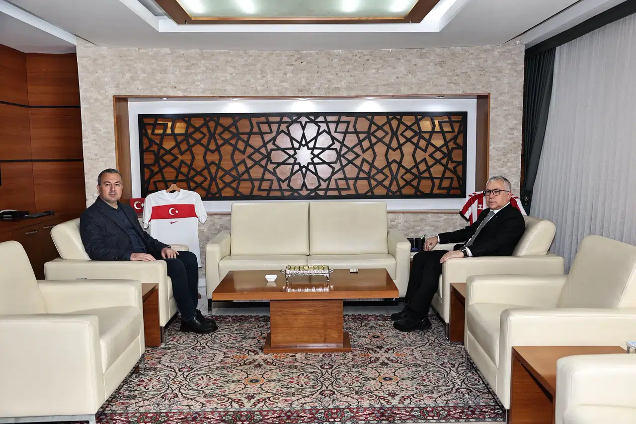 Vali Şimşek'ten Başkan Uzun'a Ziyaret