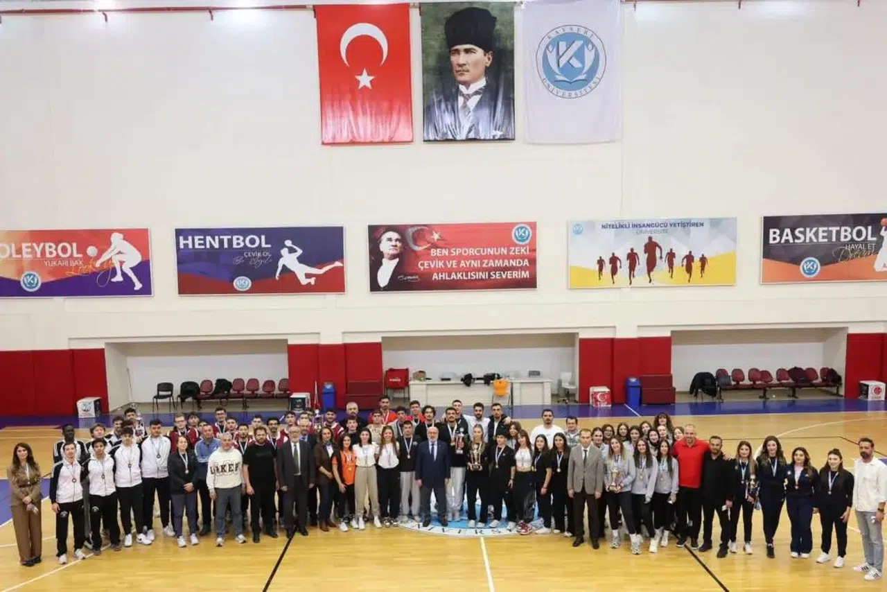 Üniversiteler Arası Basketbol Şampiyonası'nda Heyecan Dolu Final