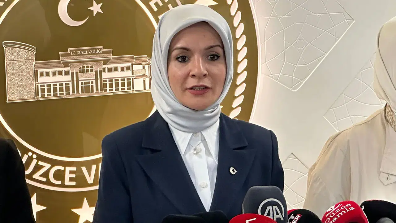 Babalık İzni 2026'da 24 Hafta Oluyor! Bakan Göktaş Açıkladı