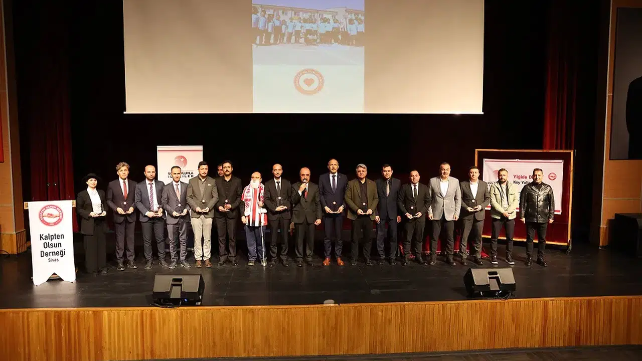 Sivas'ta Masallarla Büyüyen Çocuklar, Bilimle Geleceğe Hazırlandı