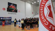 Sivas'ta Üniversitelerarası voleybol mücadelesi başladı