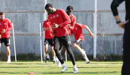 Sivasspor’da Maç Öncesi Son Dokunuş Duran Top Çalışmaları Dikkat Çekti