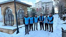 Sivas'taki Öğrenciler, Sivas Sultanı Kadı Burhaneddin'in Türbesini Ziyaret Etti!