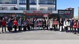 Sivas’ta Yeni Evlenen 20 Çift Bir Araya Geldi!