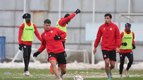 Kırmızı-Beyazlılarda deplasman mesaisi hız kesmeden sürüyor