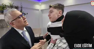 Sivas'ta Karneler Bu Kez Sınıfta Değil Evde Verildi