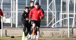 Sivasspor, Sakaryaspor Karşılaşması İçin Sahaya İndi!