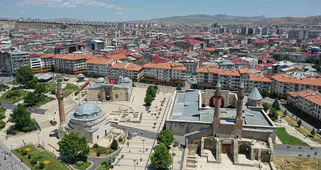 Sivas EMITT’te son 1 gün