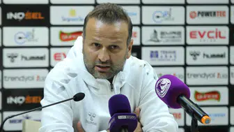 Sivasspor'da Yer Yerinden Oynadı! Osman Zeki Korkmaz'dan Olay Sözler