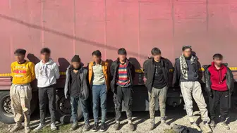 Sivas’ta ilaçların arasında gizlenen 8 göçmen