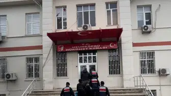 Sivas'ta Araması Olan Firari Komiser, Sınırda Duvara Tosladı