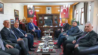 Başkan Uzun’un Divriği'deki Kritik Temasları! Hangi Konular Ele Alındı?