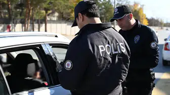 Okul Çevrelerinde Geniş Çaplı Soruşturma! 415 Kişi Sorgulandı!