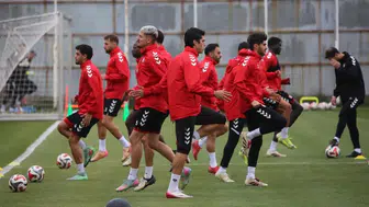 Sivasspor’da hedef net: Manisa maçıyla Milli araya avantajlı girmek