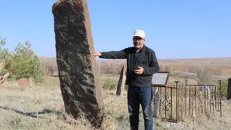 Sivas'ta 400 yıllık mezar taşları köy halkının hafızasında