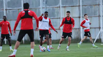 Sivasspor ilk hedefi için İstanbul’da