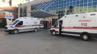 Çöpten bulunan şişe patladı: İki çocuk yaralandı