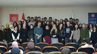 Sivas'ta diş protezinde yeni teknolojiler ele alındı