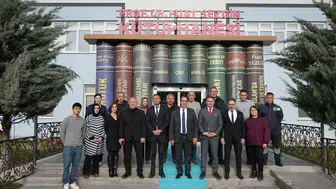 Sivas'ta Engelsiz Kütüphane'ye Rektör Şengönül'den ziyaret