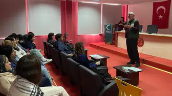 Sivas’ta Bir Meslek Yüksekokulunda Toplumu İlgilendiren Eğitimler