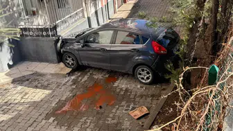 2 Metrelik Düşüş, Dört Yaralı