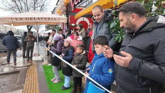 Sivas’ta Bu Market Makasla Değil Gönülle Açıldı