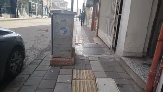 Sivas'ın Kaldırımlarında İhmal! Şeritler Neden Kesik?