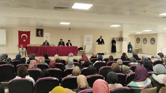 Sivas’ta Bir Yurtta Üç Ayların Manevi Kapısı Aralandı