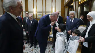 Cumhurbaşkanı Erdoğan: Filistin için eğilmeden dimdik duruyoruz