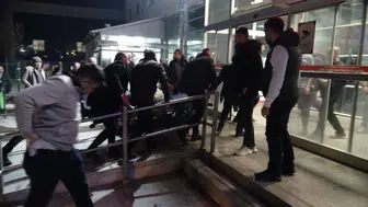 Polis Merkezinde Yaşanan Arbede Bıçaklı Kavgaya Dönüştü!