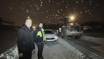 Sivas'ta Sanayi Sitesinde Sıcak Çay, Soğuk Hava ve Yoğun Mesai